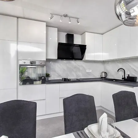 Silver Lux - New דירה